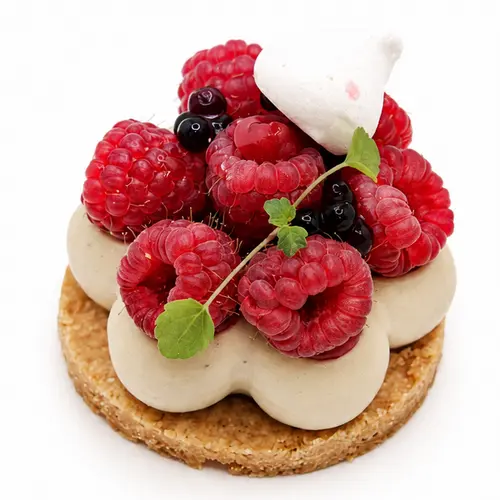 crémeux estragons, gel framboise, framboises françaises, streusel amandes et perles de balsamique